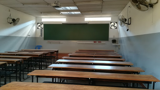 Academia Aduni - Ate