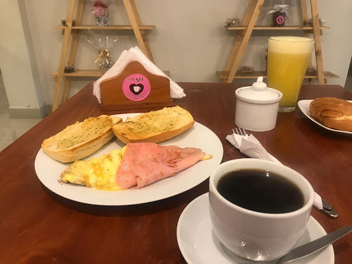 Amaré Café