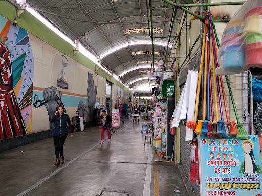 Mercado Real Plaza APROMEC Vitarte