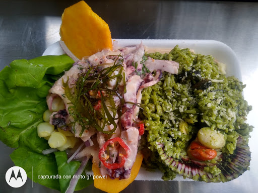 bahia89peru,food truck de comida marina