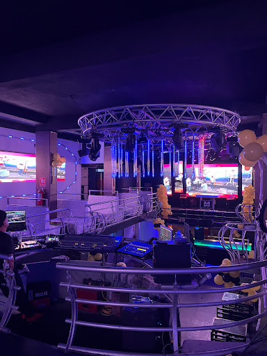 Bering Bou Ate - Discoteca