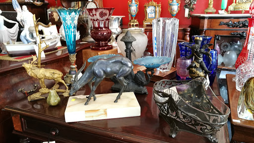 Antigüedades El Portal