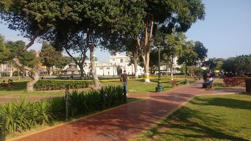 Parque Juana Alarco de Dammert