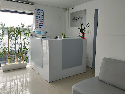 Body Care Medicina y Cirugía Estética